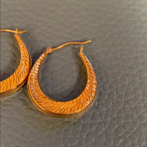 Earrings - Picture 3 of 3